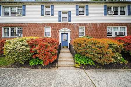 130 Underhill Avenue #1B Harrison, NY 10604