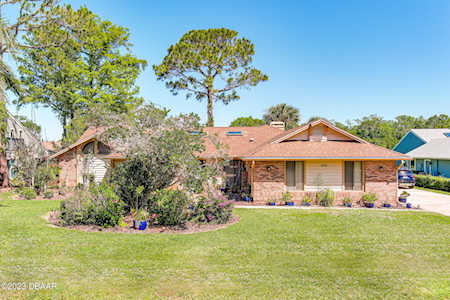 104 Mallard Lane Daytona Beach, FL 32119