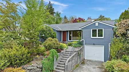 4754 44th Ave NE Seattle, WA 98105