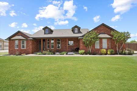 9302 Virginia Avenue Lubbock, TX 79424