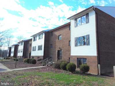 22026 Gloucester Ct #B-8 Lexington Park, MD 20653