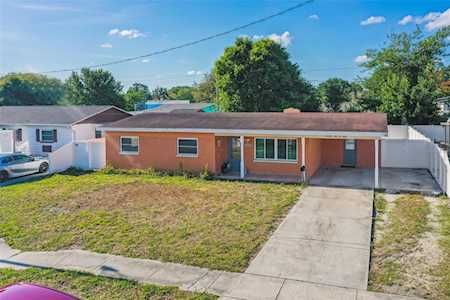 7509 W Henry Ave Tampa, FL 33615