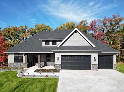 9948 211th Court N Forest Lake, MN 55025