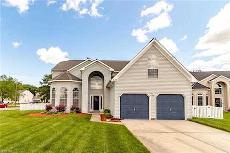 309 Pinmaul Arch Chesapeake, VA 23323