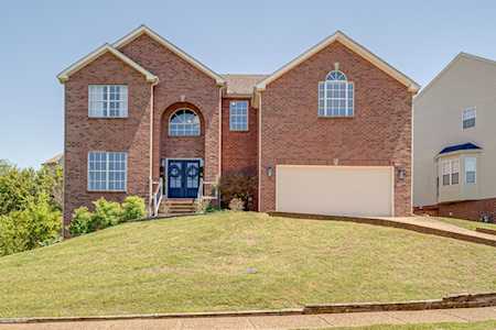 146 Grove Ln S Hendersonville, TN 37075