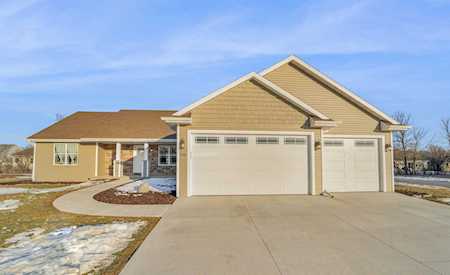 1556 Lone Oak Dr Neenah, City of Neenah, WI 54956
