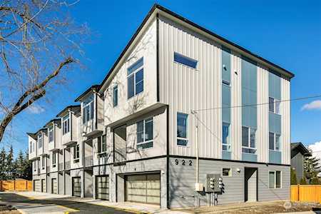 922 N 200th St #E Shoreline, WA 98133