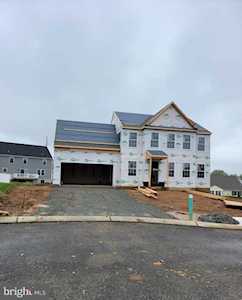 306 Magnolia Ln New Providence, PA 17560