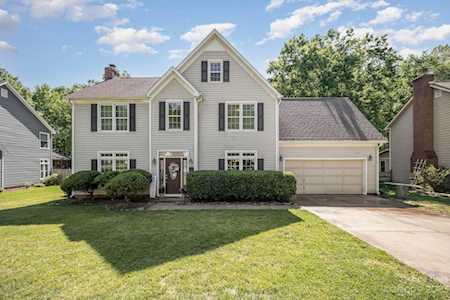13327 Kintyre Ct Matthews, NC 28105