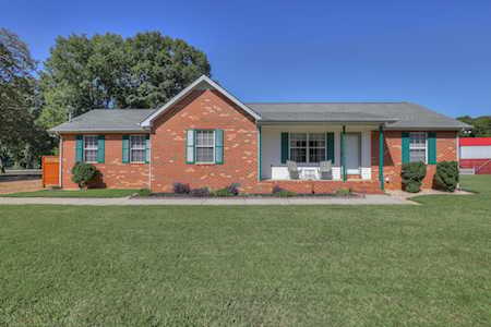 2952 Two Deer Trl Murfreesboro, TN 37129