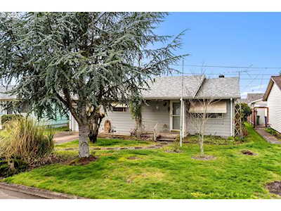 943 Cahill WAY Woodburn, OR 97071