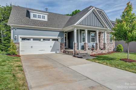 1518 Robinson Oaks Dr Gastonia, NC 28054
