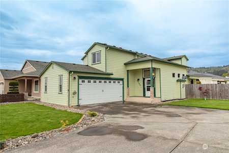 3700 Rosewood St Longview, WA 98632