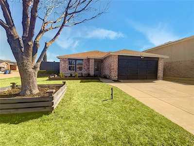 2533 Pecan Drive Little Elm, TX 75068
