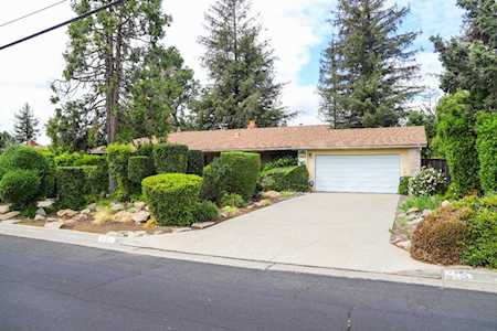 331 S Armstrong (frontage rd) Avenue Fresno, CA 93727