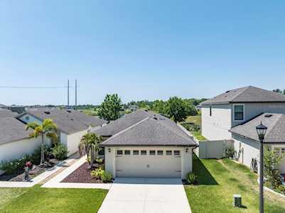 2281 Caspian Dr Lakeland, FL 33805