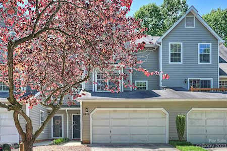 8912 Saint Pierre Ln Charlotte, NC 28277