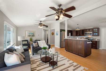2876 Mission Village Dr San Diego, CA 92123