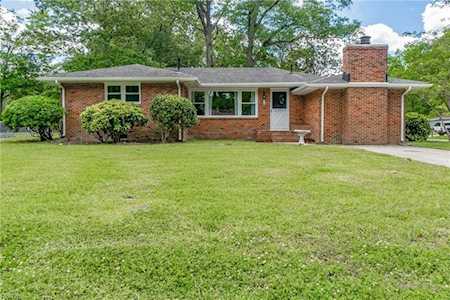 4318 Emporia Ave Chesapeake, VA 23325