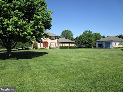 6 Claddagh Ct Middletown, DE 19709