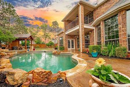 1425 Burnett Drive Lantana, TX 76226