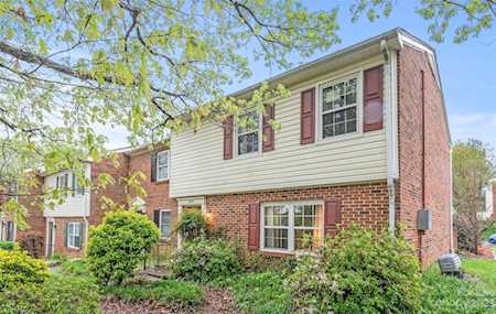 11049 Hunter Trail Ln Charlotte, NC 28226