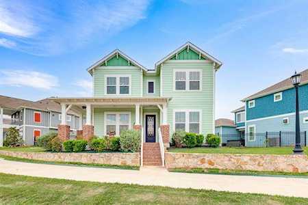 8713 Monticello Mews North Richland Hills, TX 76180