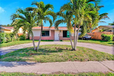 7527 Kimberly Blvd North Lauderdale, FL 33068