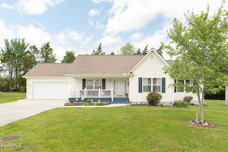 169 Clover Circle Jacksboro, TN 37757
