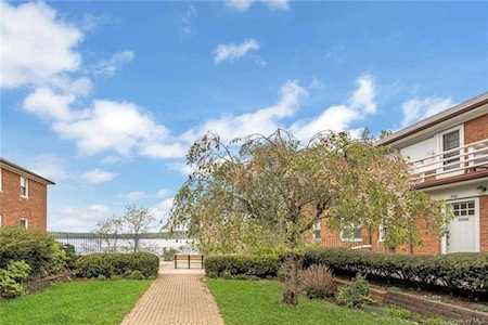 212 S Buckhout Street #212 Irvington, NY 10533