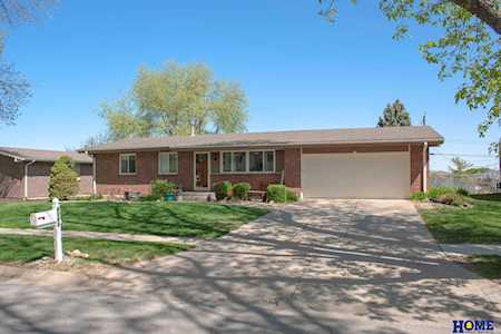 8300 Elizabeth Dr Lincoln, NE 68505
