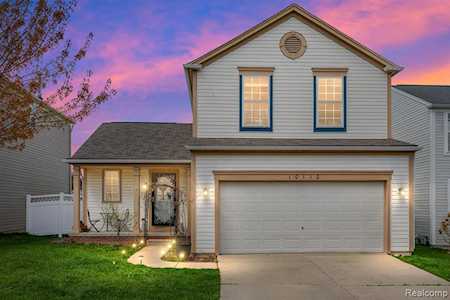 10110 Fieldway Trl Grand Blanc Twp, MI 48442