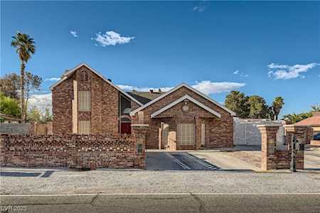 5704 Avenida Tampico Las Vegas, NV 89108