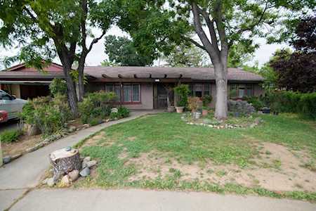8729 Santa Ridge Circle Elk Grove, CA 95624