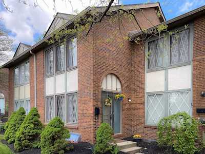 3282 Valley Lane Columbus, OH 43231