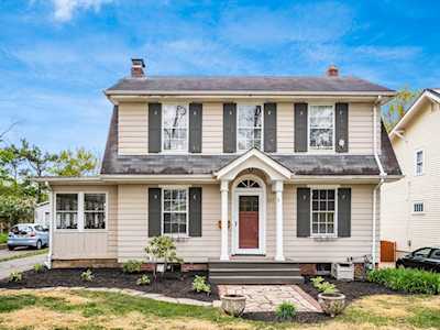 207 Chatham Road Columbus, OH 43214