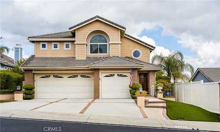 6360 Golden Gate Dr Yorba Linda, CA 92886