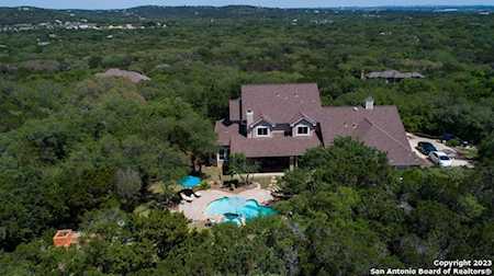 15045 Chinquapin Helotes, TX 78023