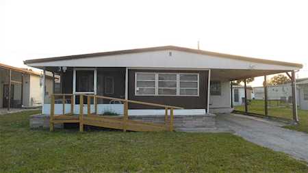1833 Hoyle Dr Holiday, FL 34691