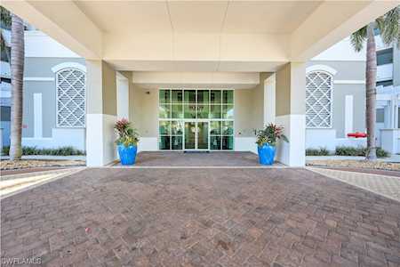 315 Dunes Blvd #1105 Naples, FL 34110