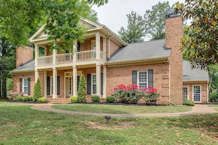 5616 Hearthstone Ln Brentwood, TN 37027