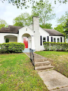 723 Saint John Ave Dyersburg, TN 38024