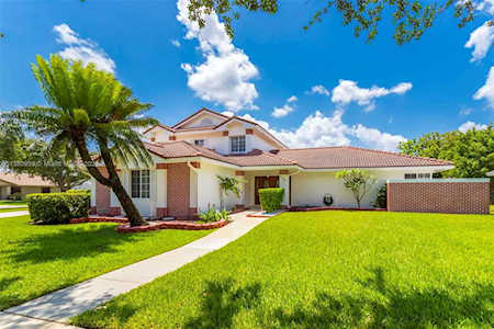 400 NW 203rd Ave Pembroke Pines, FL 33029