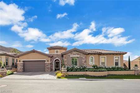 19 Tea Olive Dr Las Vegas, NV 89141