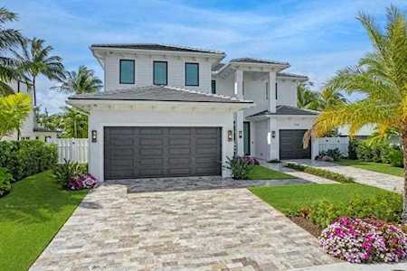 720 Kittyhawk Way North Palm Beach, FL 33408