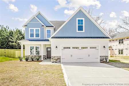 210 Leach Creek Dr Raeford, NC 28376