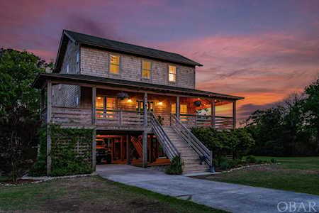 867 Herbert Perry Road Kitty Hawk, NC 27949