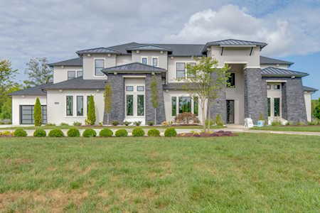 1297 Broad Oaks Dr Brentwood, TN 37027