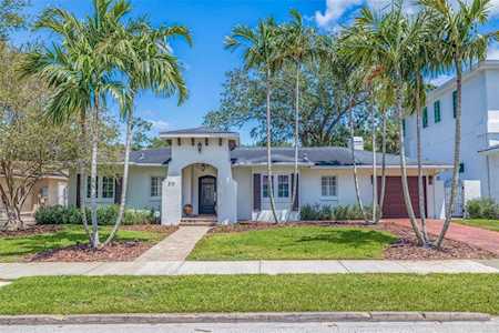 310 Brightwaters Blvd NE St. Petersburg, FL 33704