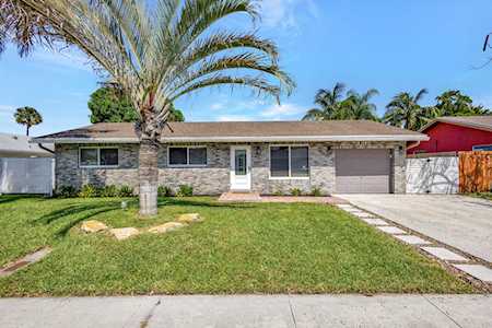 1318 SW 25th Avenue Deerfield Beach, FL 33442
